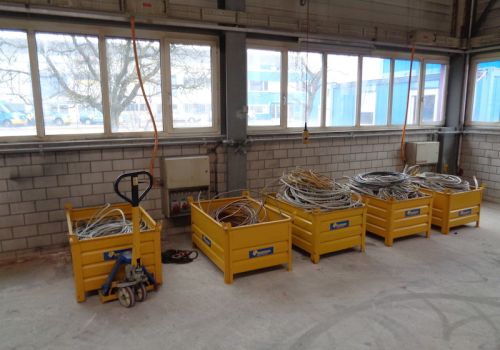 Rueckbau_der_alten_Elektrokabel.JPG